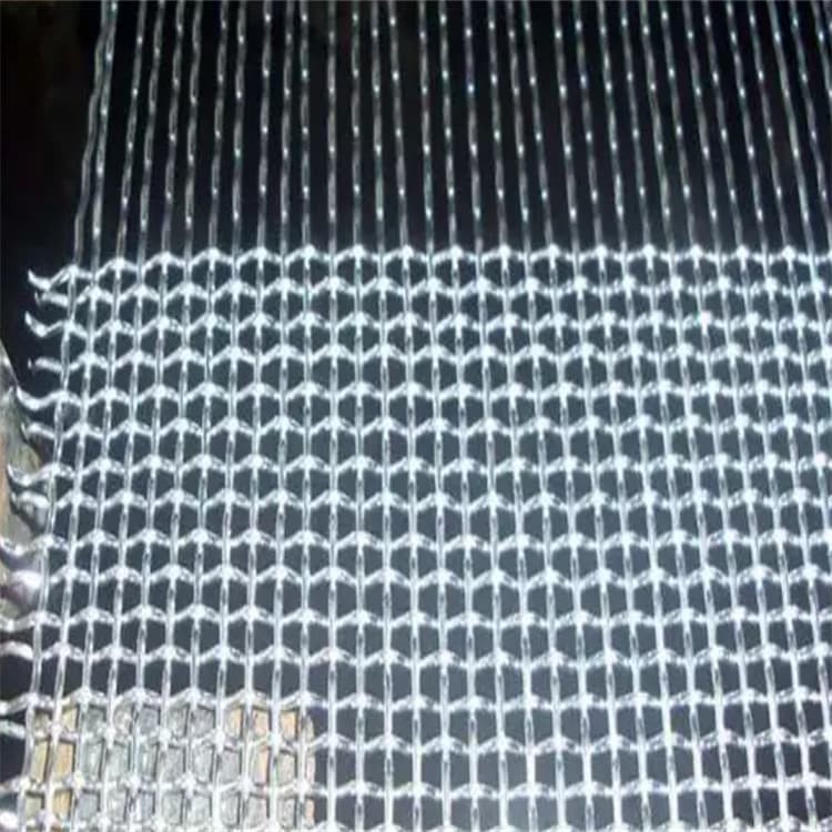 Horganyzott hullámos drótháló